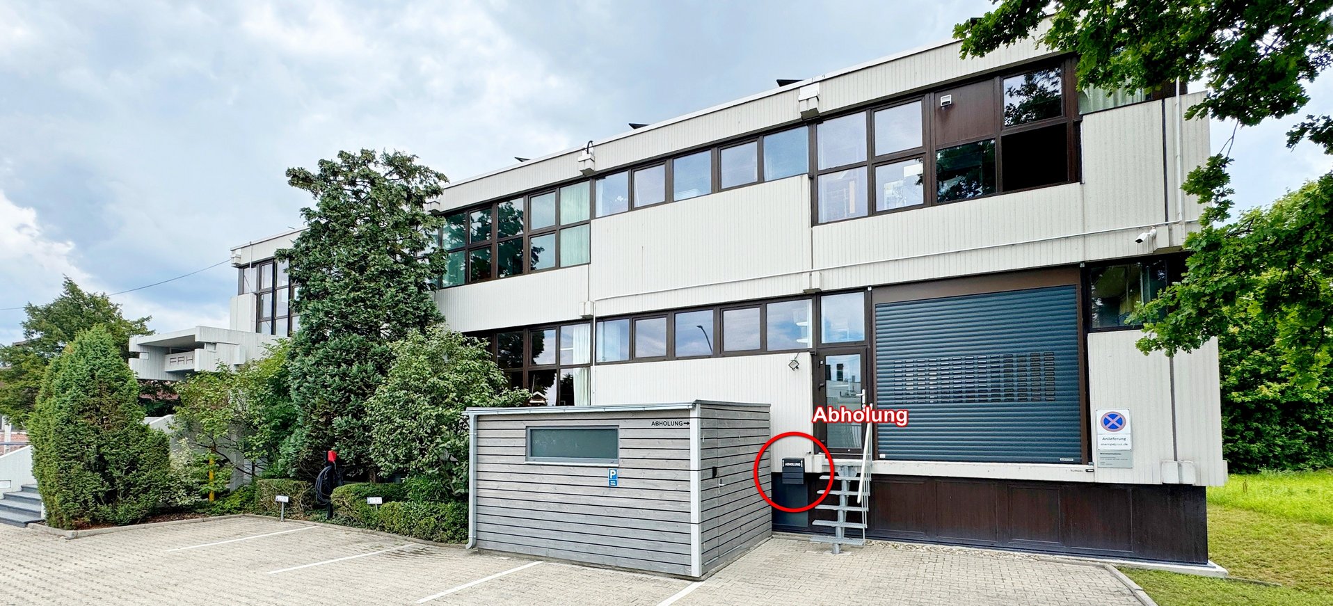 Fahrion Gebäude Abholungsbriefkasten